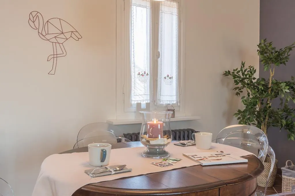 Apartment Palazzo Spada - Attico Con Terrazza Vista Fiume In Centro Codigoro Italy